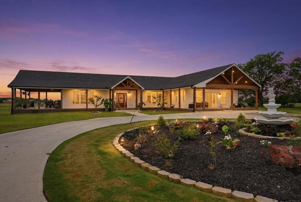 House in Sulphur Springs, Texas, United States 3 - 18205240
