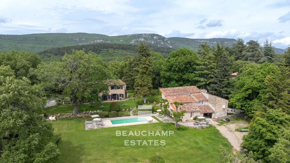 Villa in Bargemon, Provence-Alpes-Côte d'Azur, France 2 - 16848921