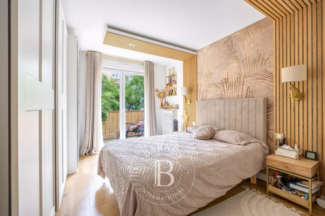 Apartment in Vallée de Fécamp, Paris 12e Arrondissement, Paris 4 - 18199403