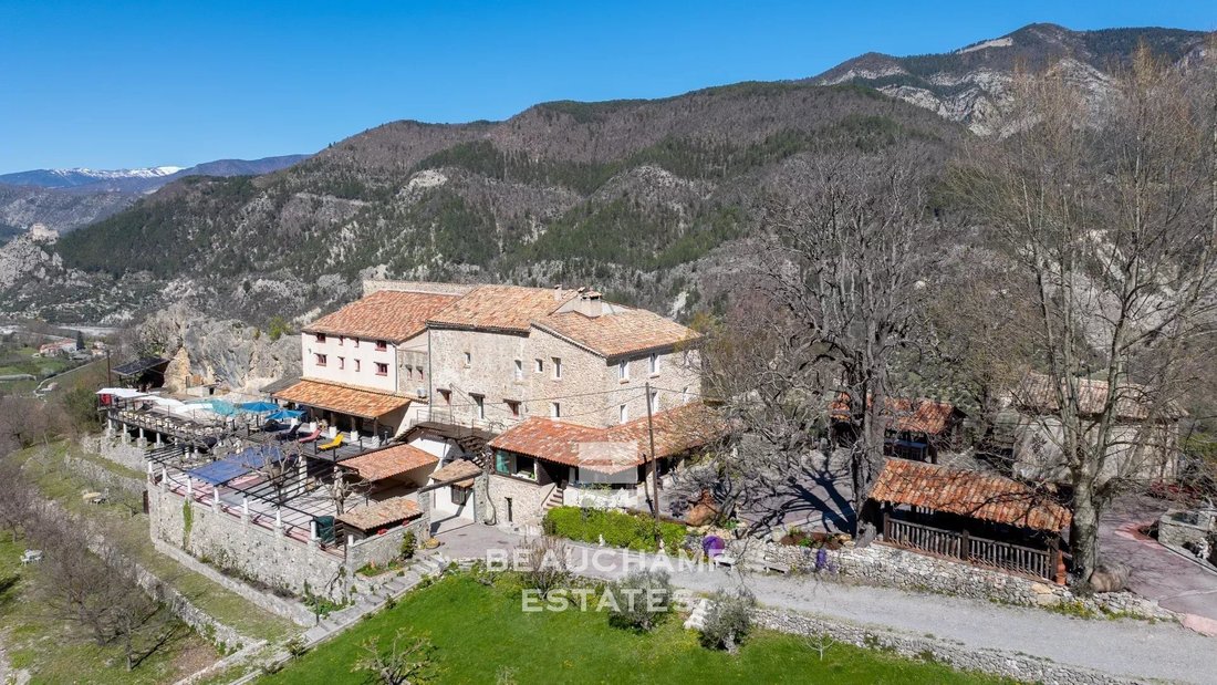 Villa in Le Cousson, Digne-les-Bains, France 1 - 17734618