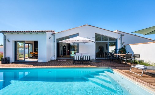 House in La Couarde-sur-Mer, Nouvelle-Aquitaine, France 1