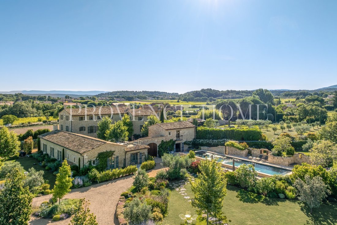Country House in Oppède, Provence-Alpes-Côte d'Azur, France 1 - 18130655