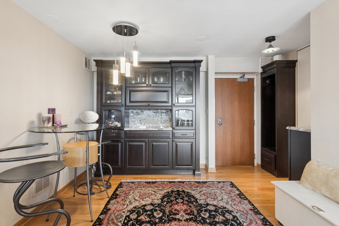 Condo in Chicago, Illinois, United States 2 - 18199955
