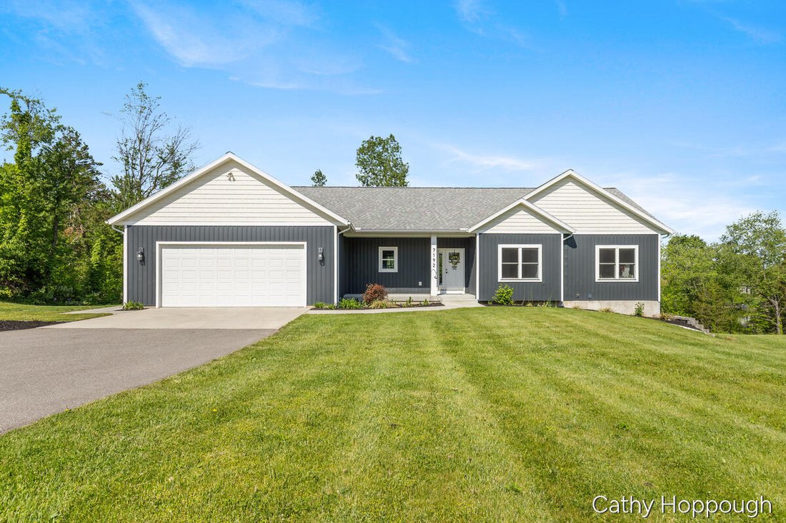 House in Saranac, Michigan, United States 1 - 18031663