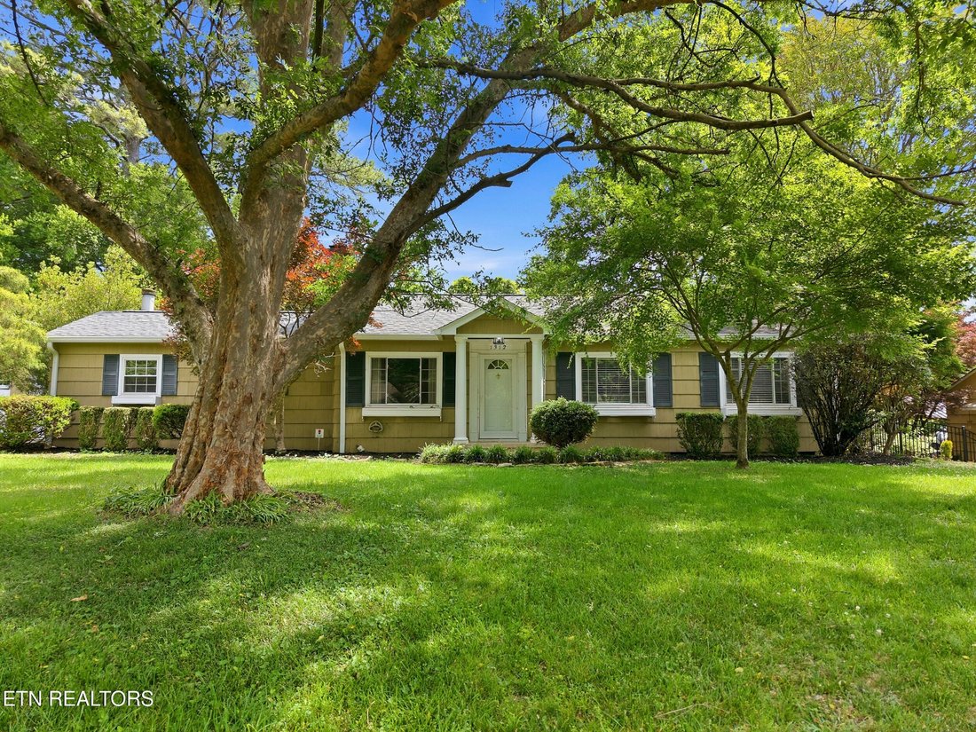 House in Knoxville, Tennessee, United States 2 - 18199888