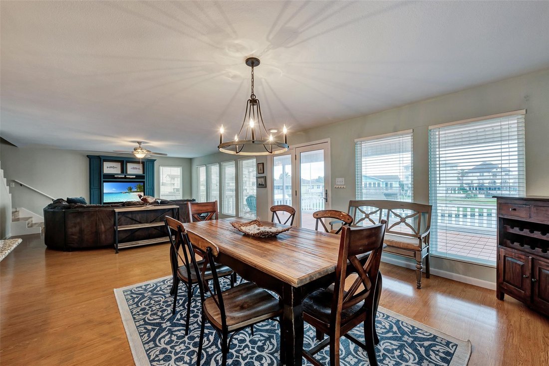 House in Galveston, Texas, United States 5 - 18204864
