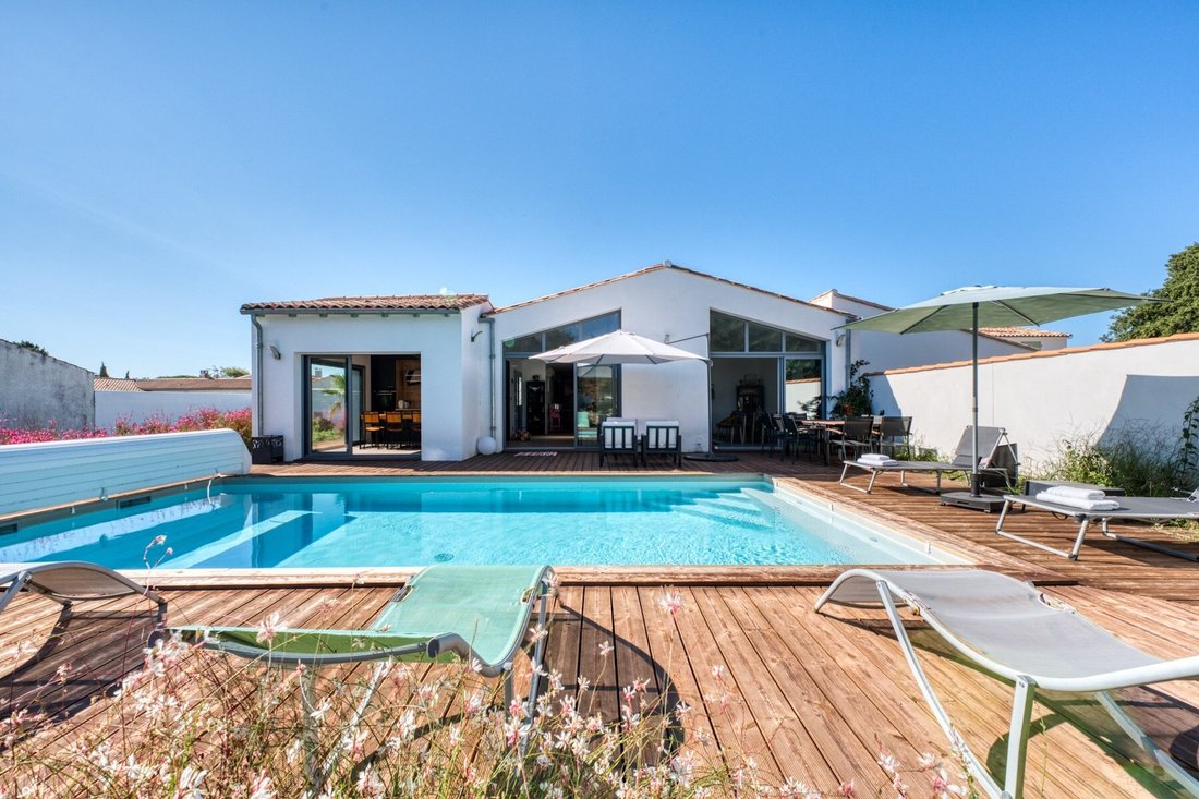 House in La Couarde-sur-Mer, Nouvelle-Aquitaine, France 3 - 13773616