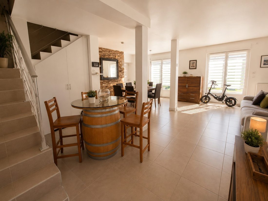 House in Vieux Village-Missionnaires, Fontenay-le-Fleury, France 4 - 18206895