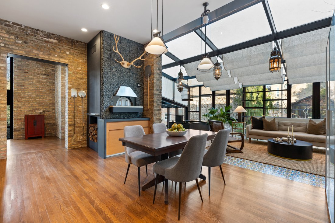 House in Chicago, Illinois, United States 4 - 18205043