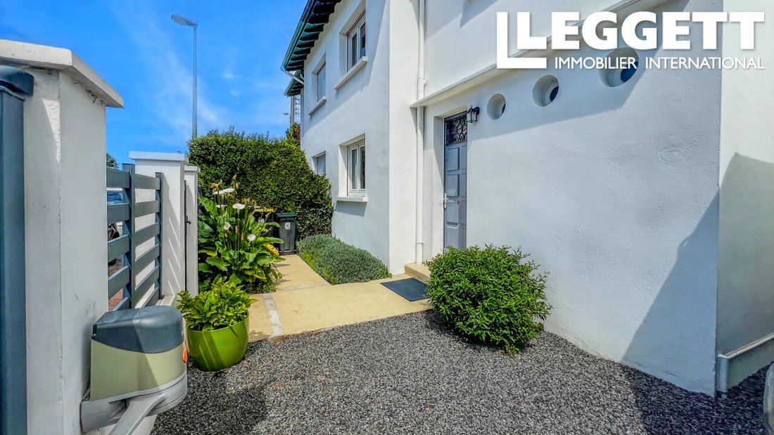 House in Centre Ville, Saint-Jean-de-Luz, France 1 - 18205633