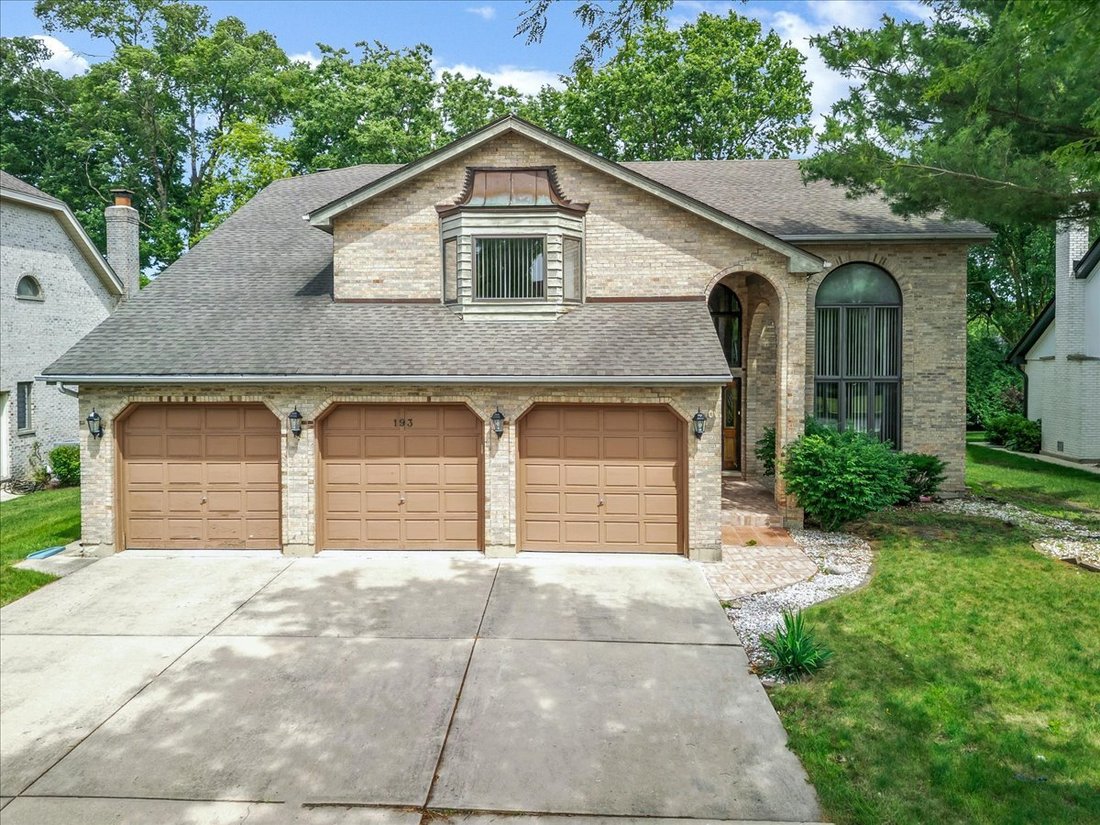 House in Bloomingdale, Illinois, United States 2 - 17951839