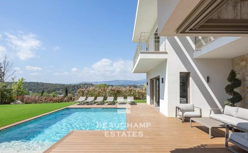 Villa in Mougins, Provence-Alpes-Côte d'Azur, France 1