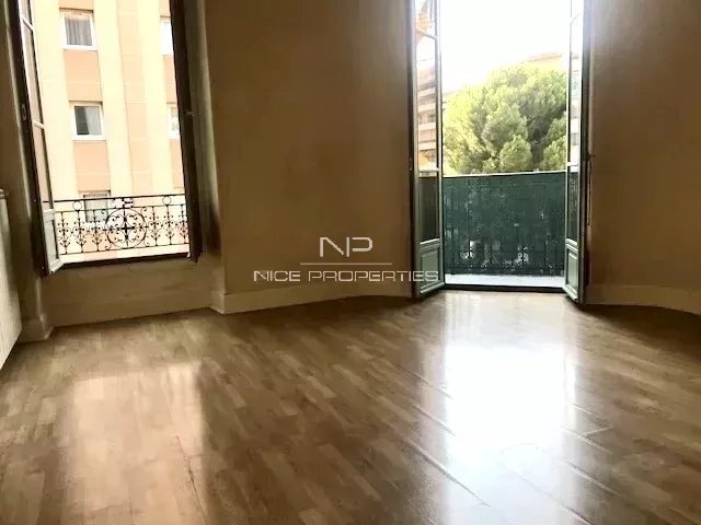 Nice, Provence-Alpes-Côte d'Azur, France 1 - 16970921