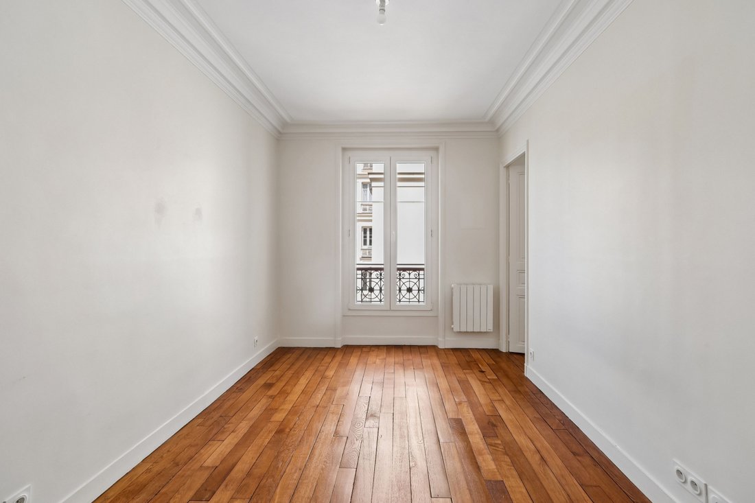 Apartment in Cambronne-Garibaldi, Paris 15e Arrondissement, Paris 3 - 18201695