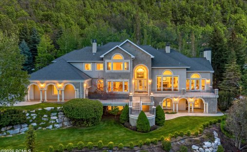 House in Sandy, Utah, United States 1
