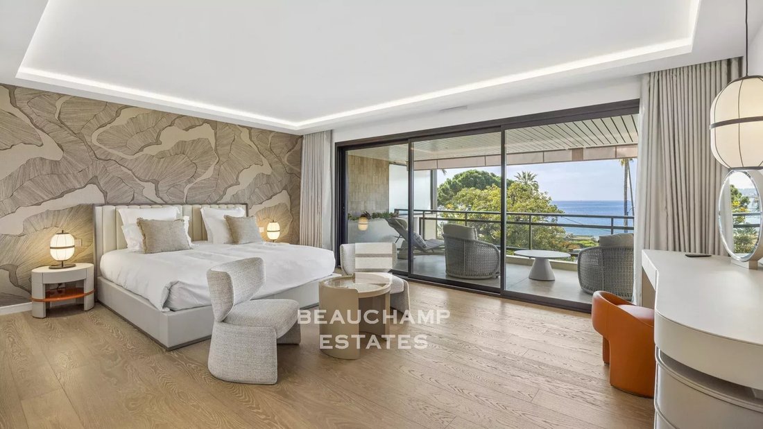 Apartment in Saint Nicolas, Cannes, France 5 - 17647001
