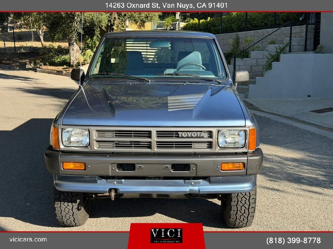 Pickup in Van Nuys, CA, United States 2 - 18201899