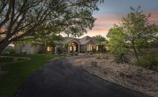 Farm Ranch in Center Point, Texas, United States 1