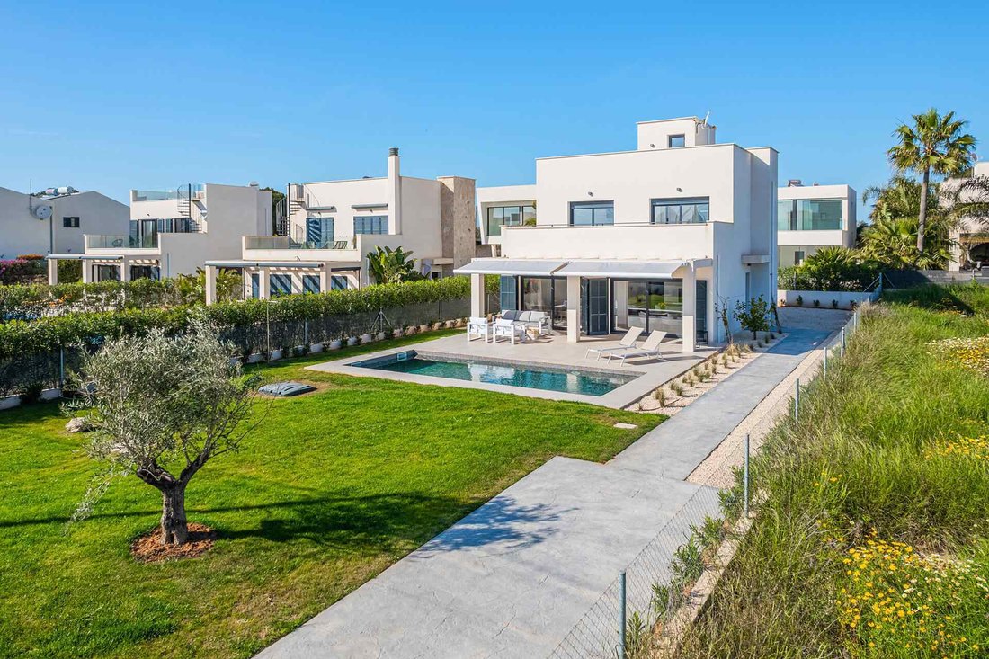 Villa in Llucmajor, Balearic Islands, Spain 2 - 18200107