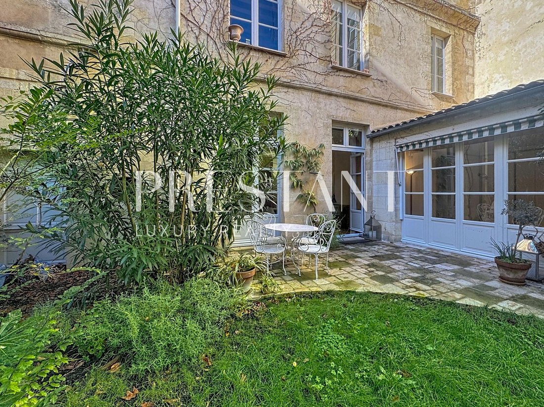 Apartment in Saint Bruno-Saint Augustin, Bordeaux, France 2 - 18205872