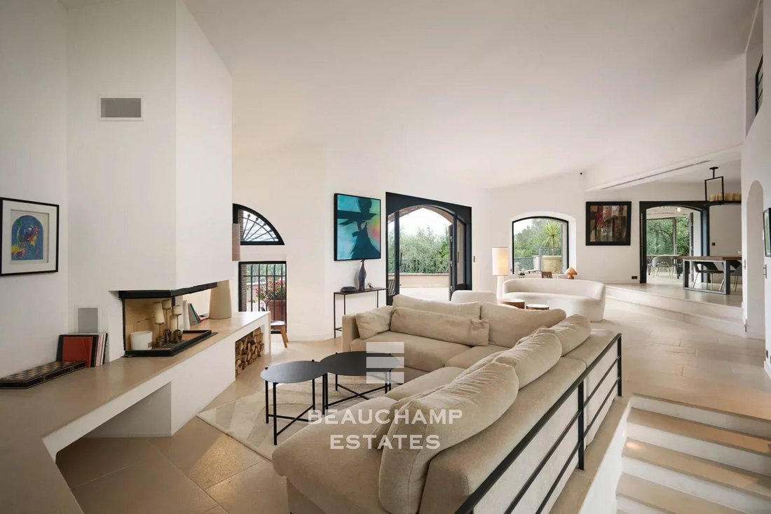 Villa in Mougins, Provence-Alpes-Côte d'Azur, France 5 - 17853187