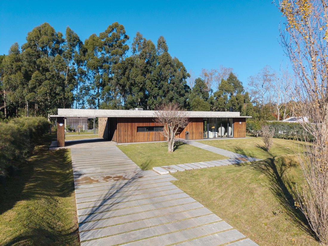 House in Punta Ballena, Maldonado Department, Uruguay 1 - 18205857