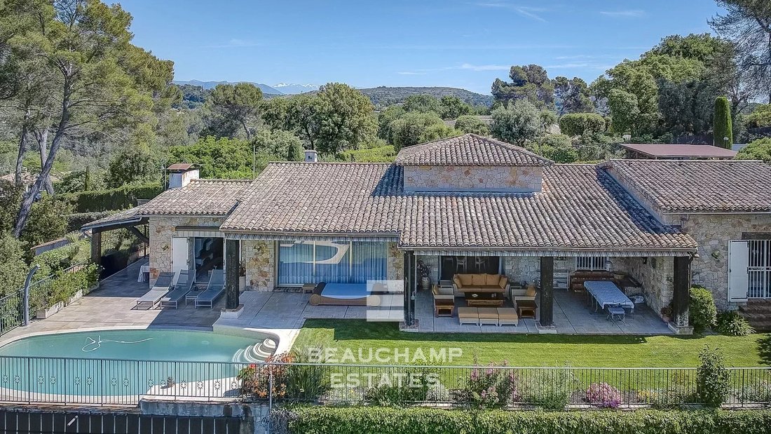 Villa in Vallée Verte-Issarts-Vignasses, Biot, France 1 - 16658058