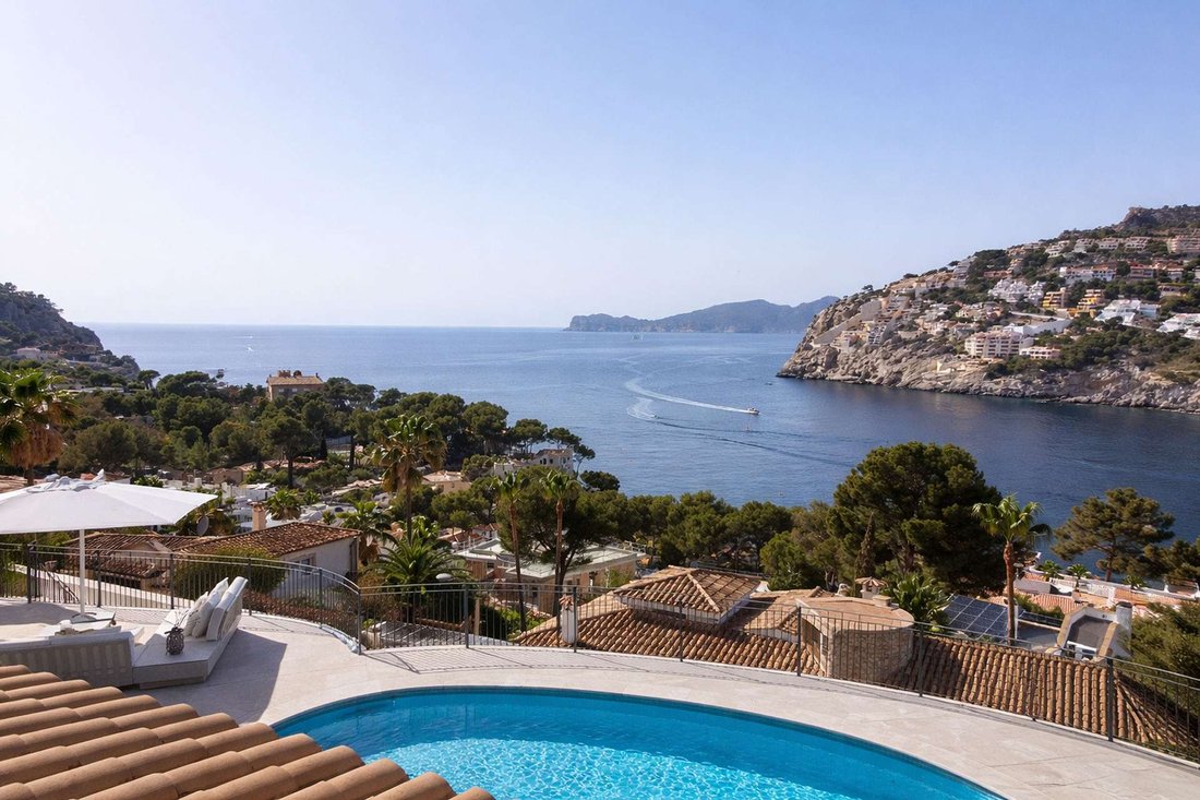 Villa in Port d'Andratx, Andratx, Balearic Islands 1 - 18199957