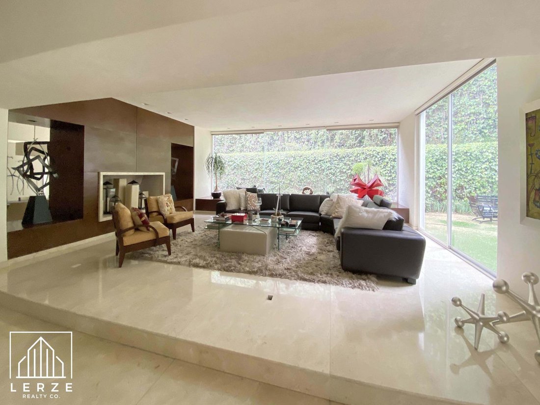 House in Mexico City, Mexico 1 - 18199396