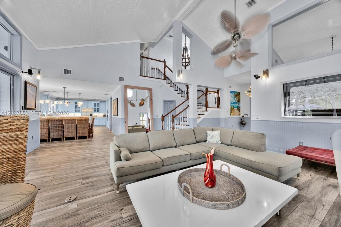 House in Miami, Florida, United States 5 - 18200966