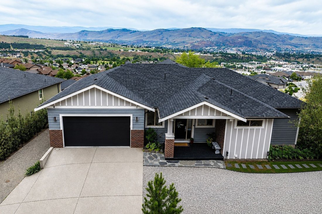 House in Vernon, British Columbia, Canada 2 - 18202552