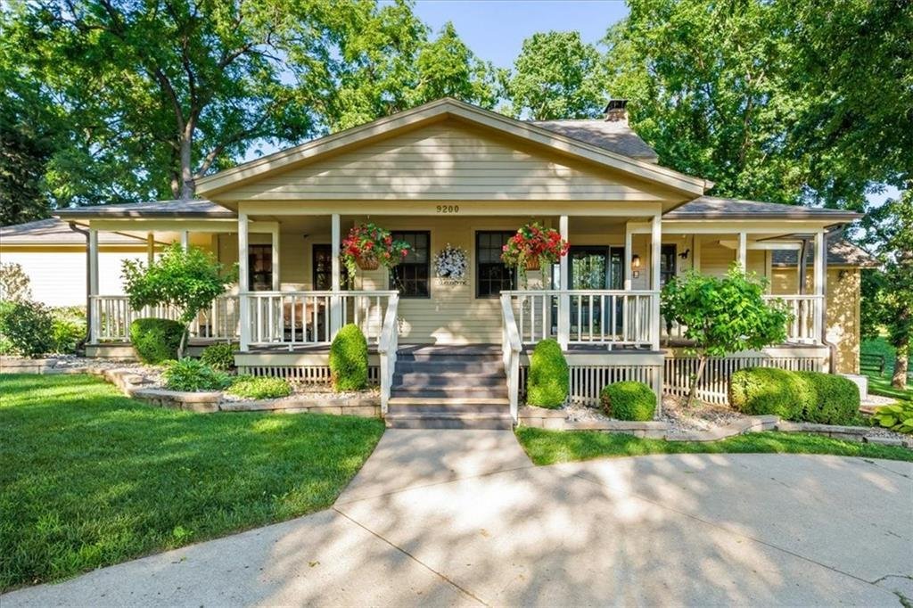 House in Parkville, Missouri, United States 3 - 18200065