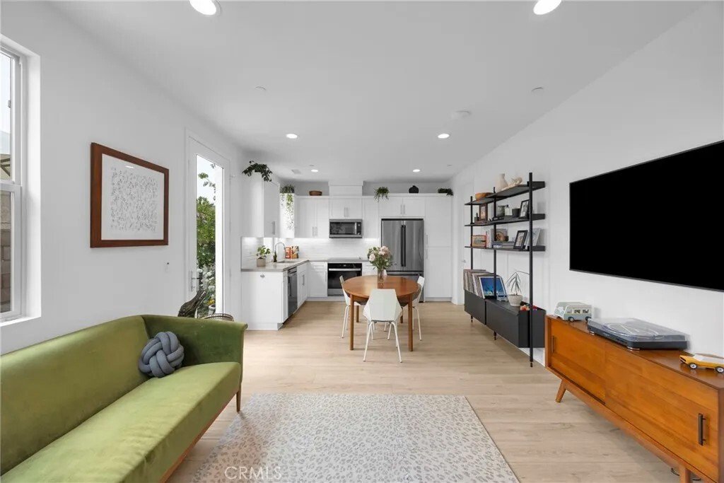 Townhouse in Huntington Beach, California, United States 3 - 18200329