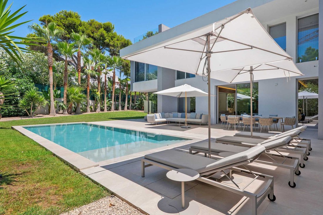 Villa in Rotes Velles, Calvia, Balearic Islands 1 - 18200192
