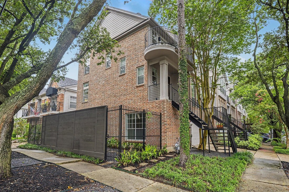 Townhouse in Houston, Texas, United States 1 - 18204823