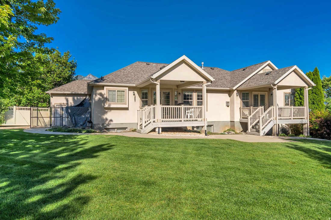 House in Highland, Utah, United States 3 - 18203703
