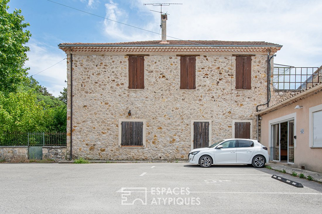 Sainte-Tulle, Provence-Alpes-Côte d'Azur, France 2 - 18205972