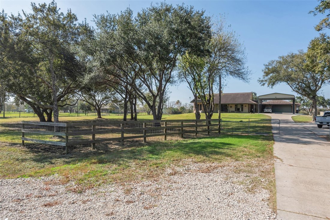 Casa a Dickinson, Texas, Stati Uniti 1 - 18205067