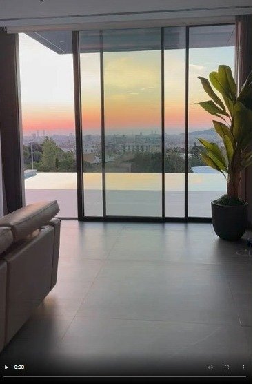 Apartment in Sarrià-Sant Gervasi, Barcelona, Spain 1 - 18205627