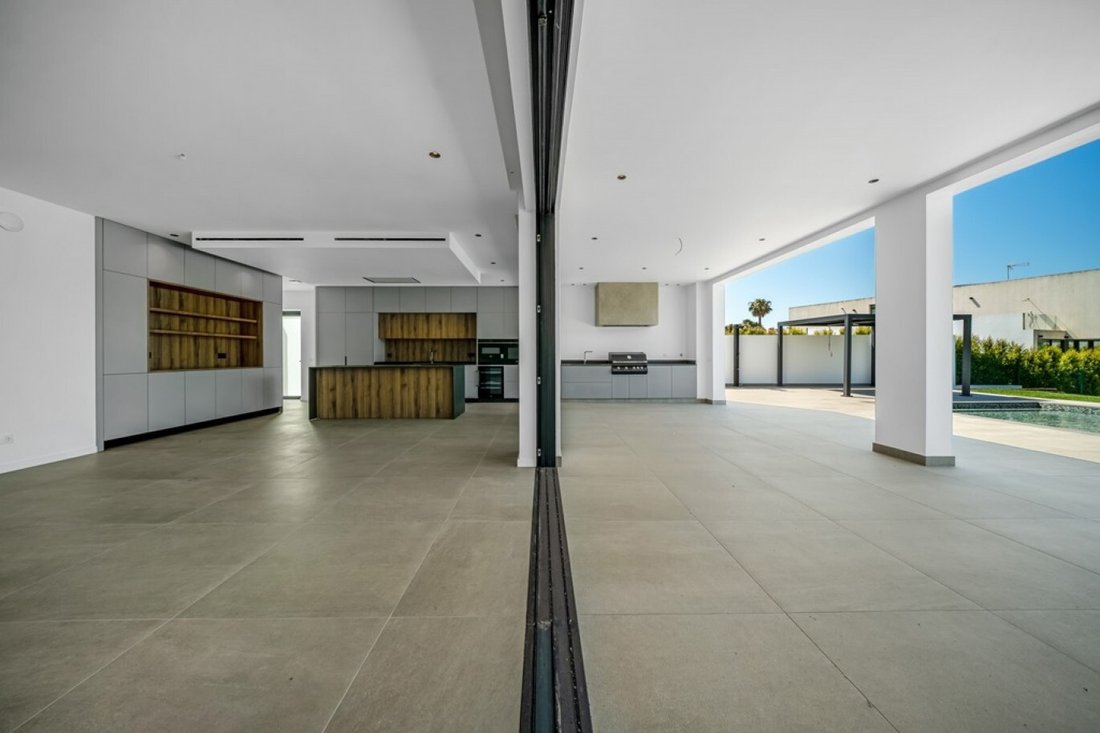House in Vilamoura, Quarteira, Algarve 1 - 16476591