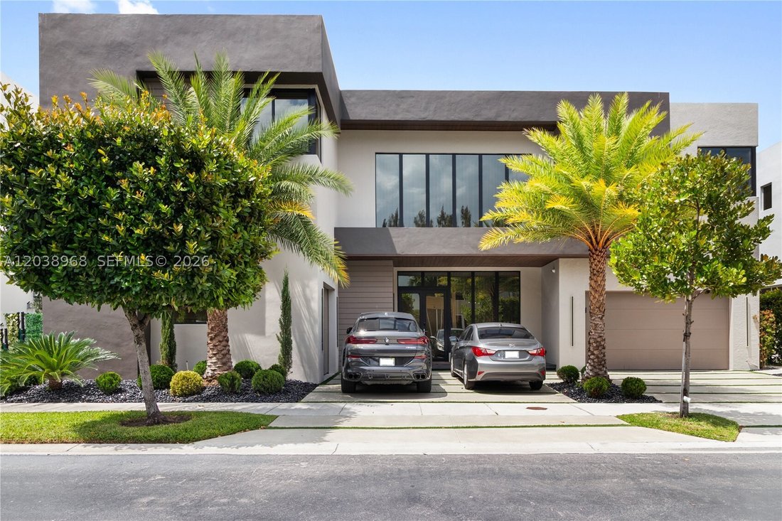 House in Doral, Florida, United States 1 - 18204189