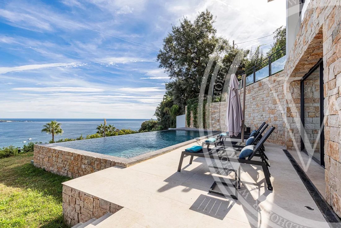 Villa in Font de Veyre, Cannes, France 3 - 18205923
