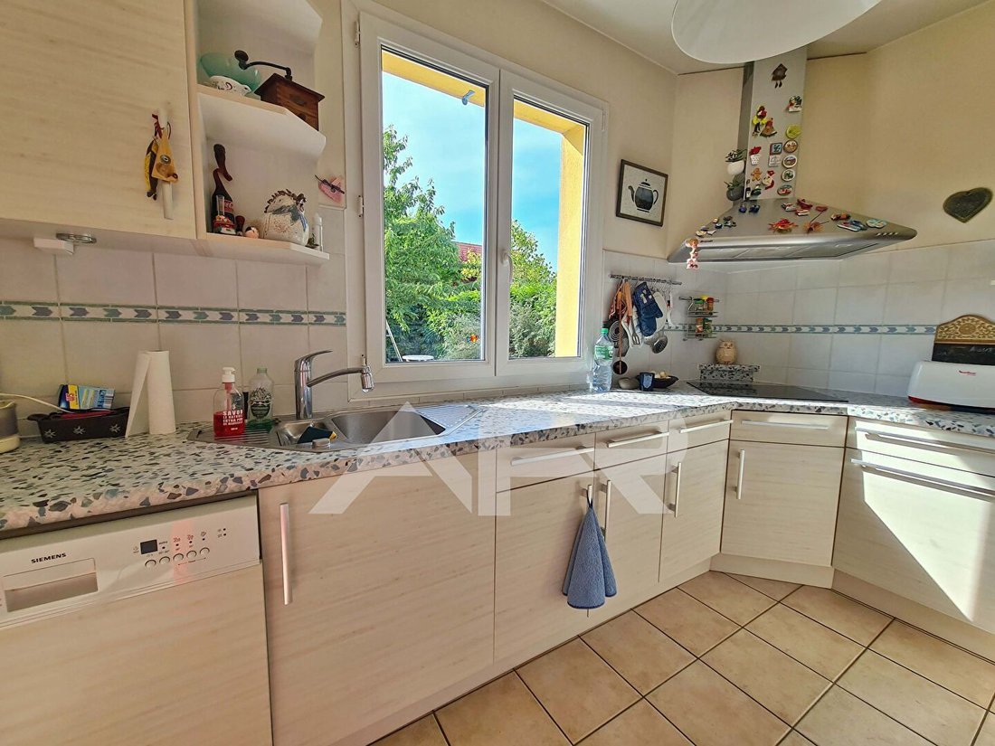 House in Chatou, Ile-de-France, France 4 - 18204194