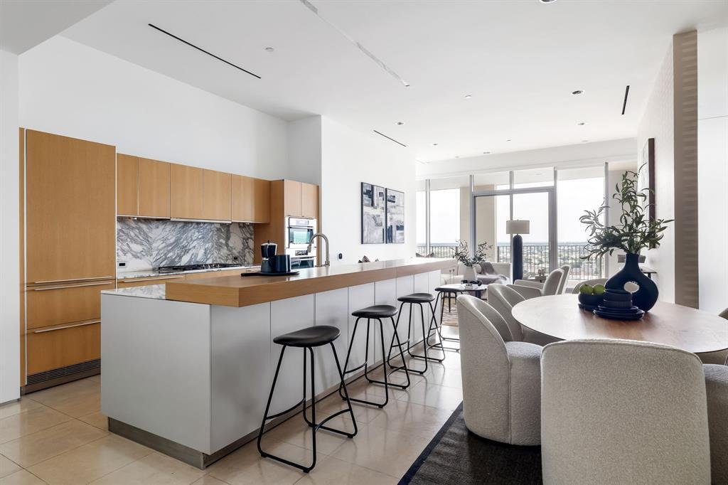 Condo in Dallas, Texas, United States 5 - 18205201