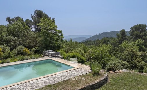 Villa in Bargemon, Provence-Alpes-Côte d'Azur, France 1
