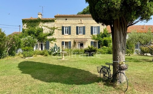 House in Campagne, Tarascon, France 1