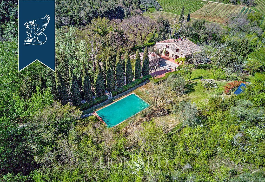 Villa in San Gimignano, Tuscany, Italy 3 - 18205767