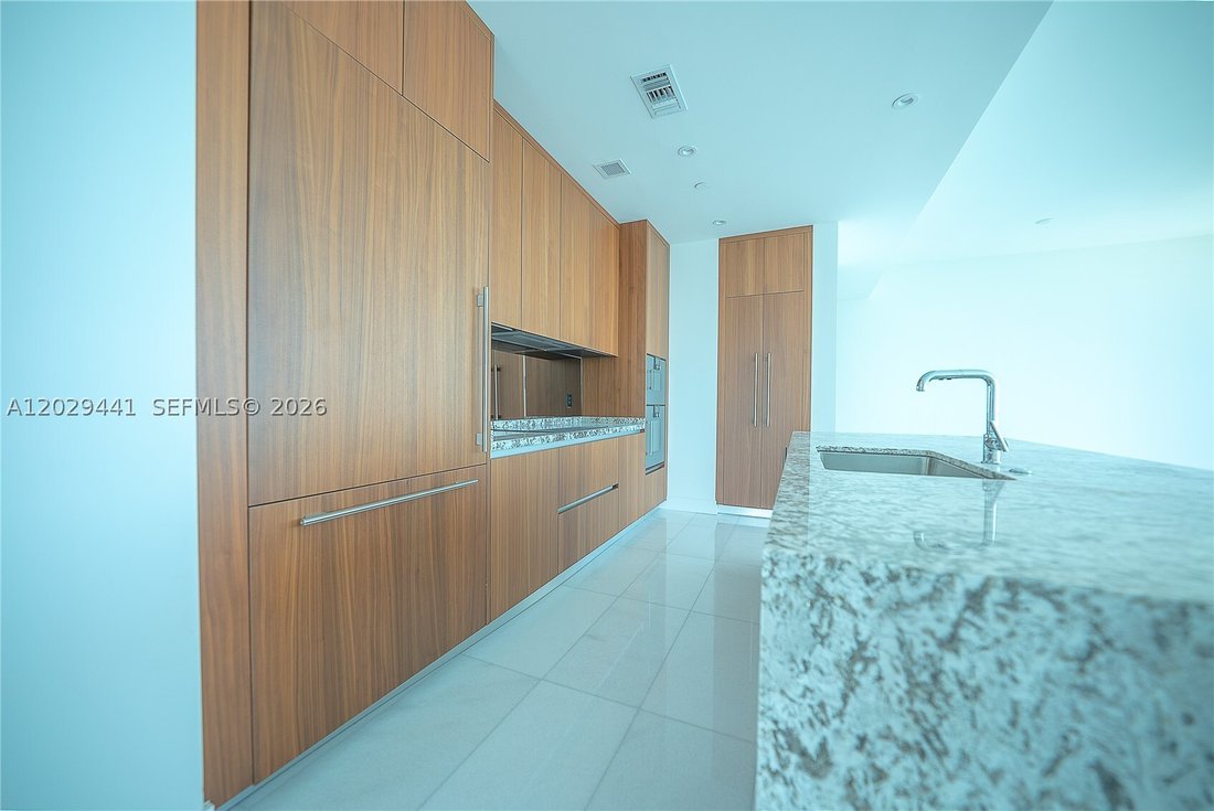 Condo in Miami, Florida, United States 5 - 18200210