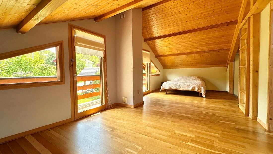 Chalet in Sud, La Roche-sur-Foron, France 4 - 18206922