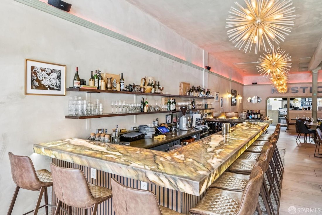 Andere in San Francisco, Kalifornien, Vereinigte Staaten 5 - 18205561